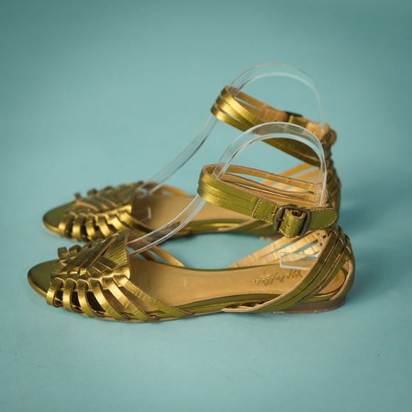 Seychelles Shoes - Seychelles 7.5 Gold Leather Strappy Boho Sandals